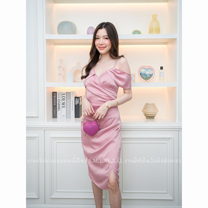 kudapy เดรสสั้นสีไวน์แดง/สีน้ำตาลอิฐ/สีชมพู ชุดราตรีสั้นปาดไหล่พรีเมี่ยมเกรด