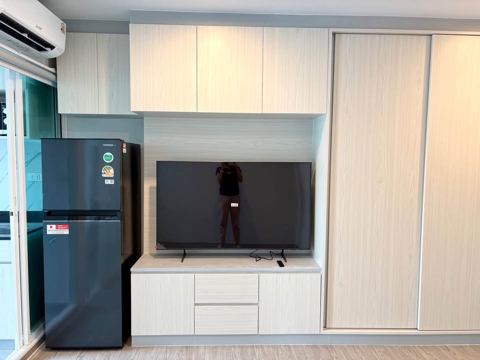 ให้เช่าคอนโด Regent home bangna (รีเจ้นท์ โฮม บางนา) High Rise โซนพื้นที่ BTS บางนา ห้องแบบ 1ห้องนอน 1ห้องน้ำ โซนครัวปิด ขนาดห้อง 28 ตรม. ชั้น ตึก B