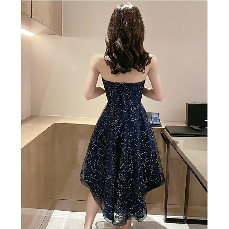 kudapy เดรสสีกรมท่า ออกงานเกาะอกหน้าสั้นหลังยาว ปักดอกไม้และปักเลื่อมเล็กๆทั่วตัวเดรส เอวสูงด้านหลังยืดได้ ซิปข้างลำตัว