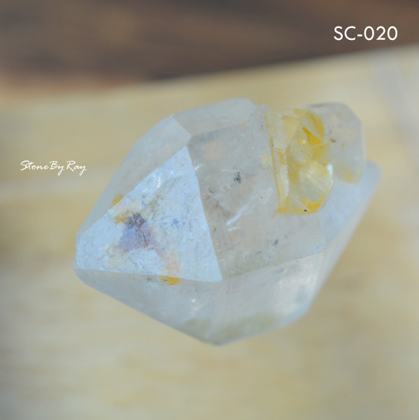 หินเฮอร์คิเมอร์ไดม่อน(Herkimer Diamond)