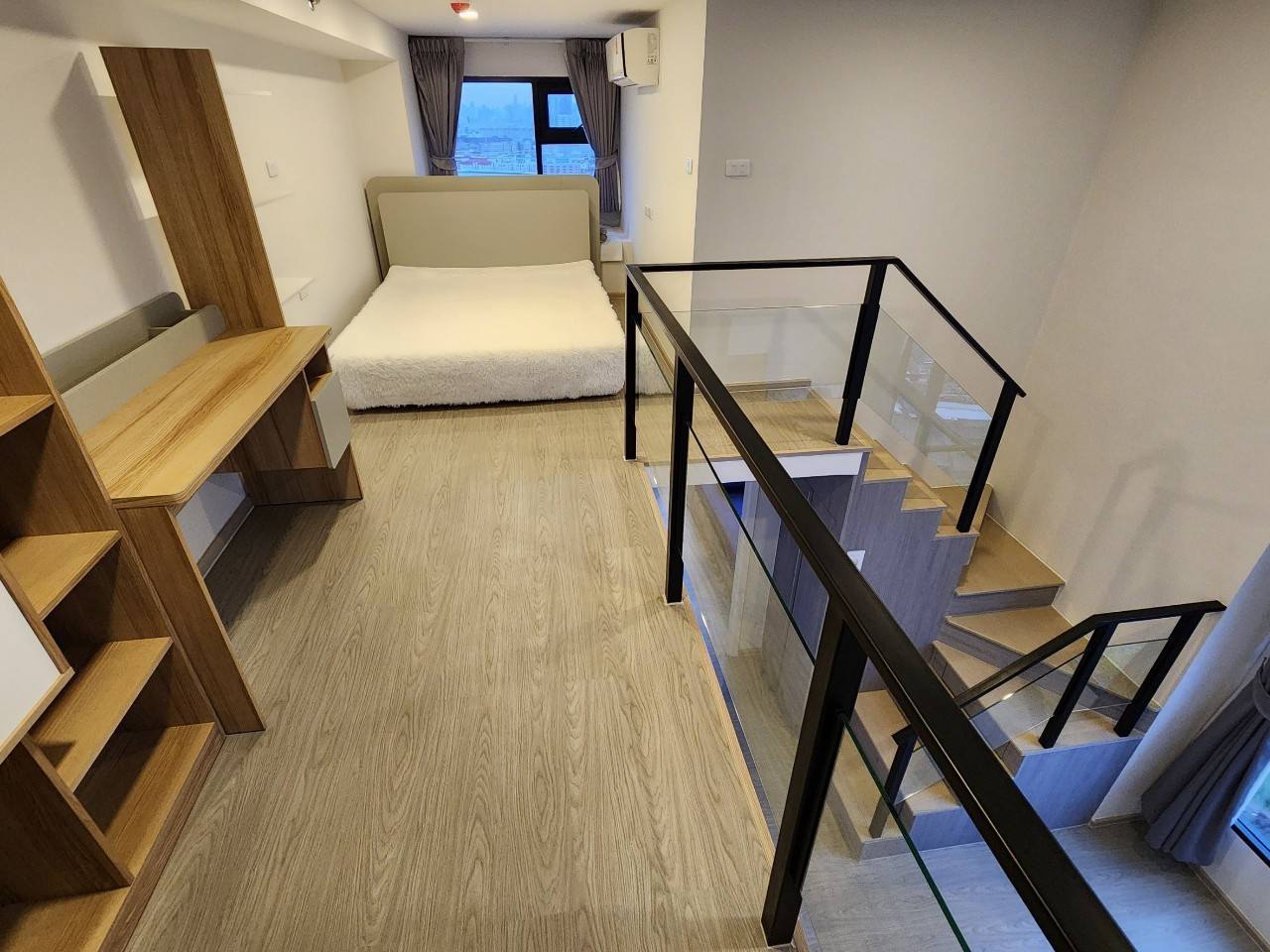 ปล่อยเช่าคอนโด Origin Plug&Play Ramkhamhaeng Triple Station (ออริจิ้น ปลั๊ก & เพลย์ รามคำแหง ทริปเปิ้ล สเตชั่น) - Duplex2ชั้น 1ห้องนอน 1ห้องอเนกประสงค์ 1ห้องน้ำ 1ห้องนั่งเล่น - ใกล้ MRT ลำสาลี - ขนาดห้อง 33+14.7 ตรม. ชั้น 17