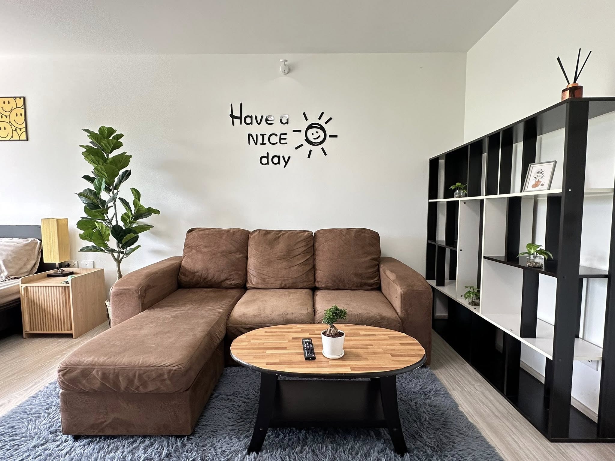 ให้เช่าคอนโด คอนโด แอสปาย สาทร-ตากสิน (บริคโซน) (Aspire Sathorn-Taksin (Brick Zone)) Low Rise โซนพื้นที่ BTS วุฒากาศ 📍 ห้องแบบ Studio / 1ห้องน้ำ / โซนครัวปิด ·ขนาดห้อง 29 ตรม. ชั้น 4