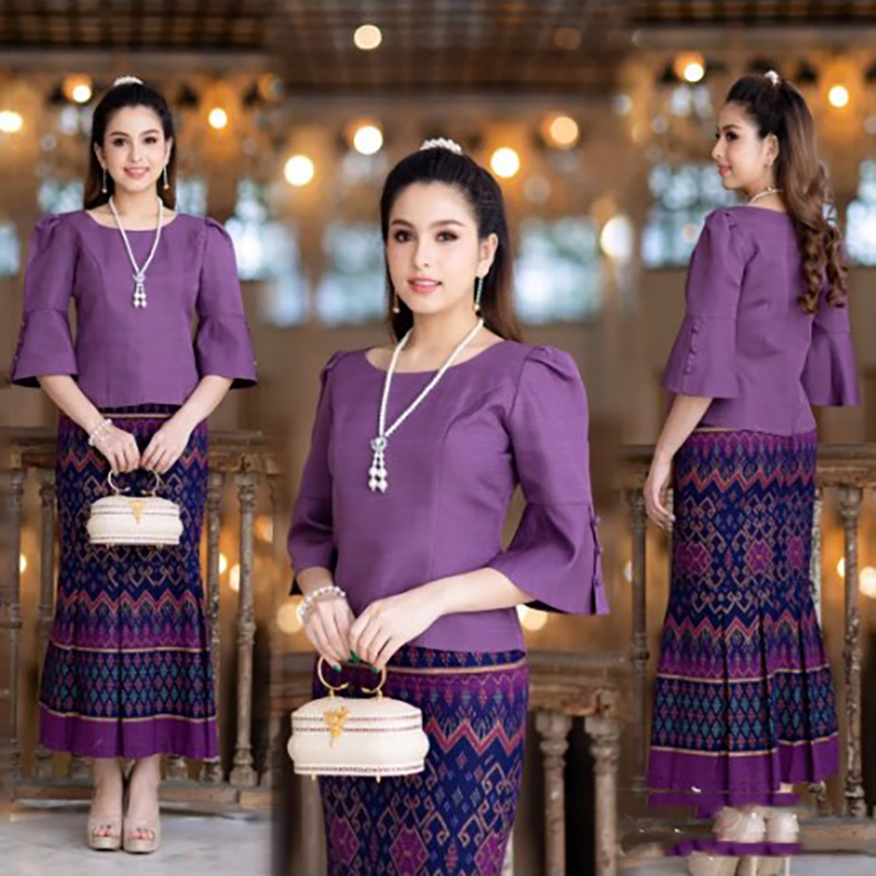 kudapy (ฉพาะเสื้อ) เสื้อผ้าไหม คอกลม สีขาว สีส้ม สีม่วงเข้ม สีม่วงอ่อน สีฟ้า แต่งกระดุมปลายแขน เอวปล่อย ทรงสวยหรู ซิปหลัง สวมใส่สบาย ชุดไทยประยุกต์