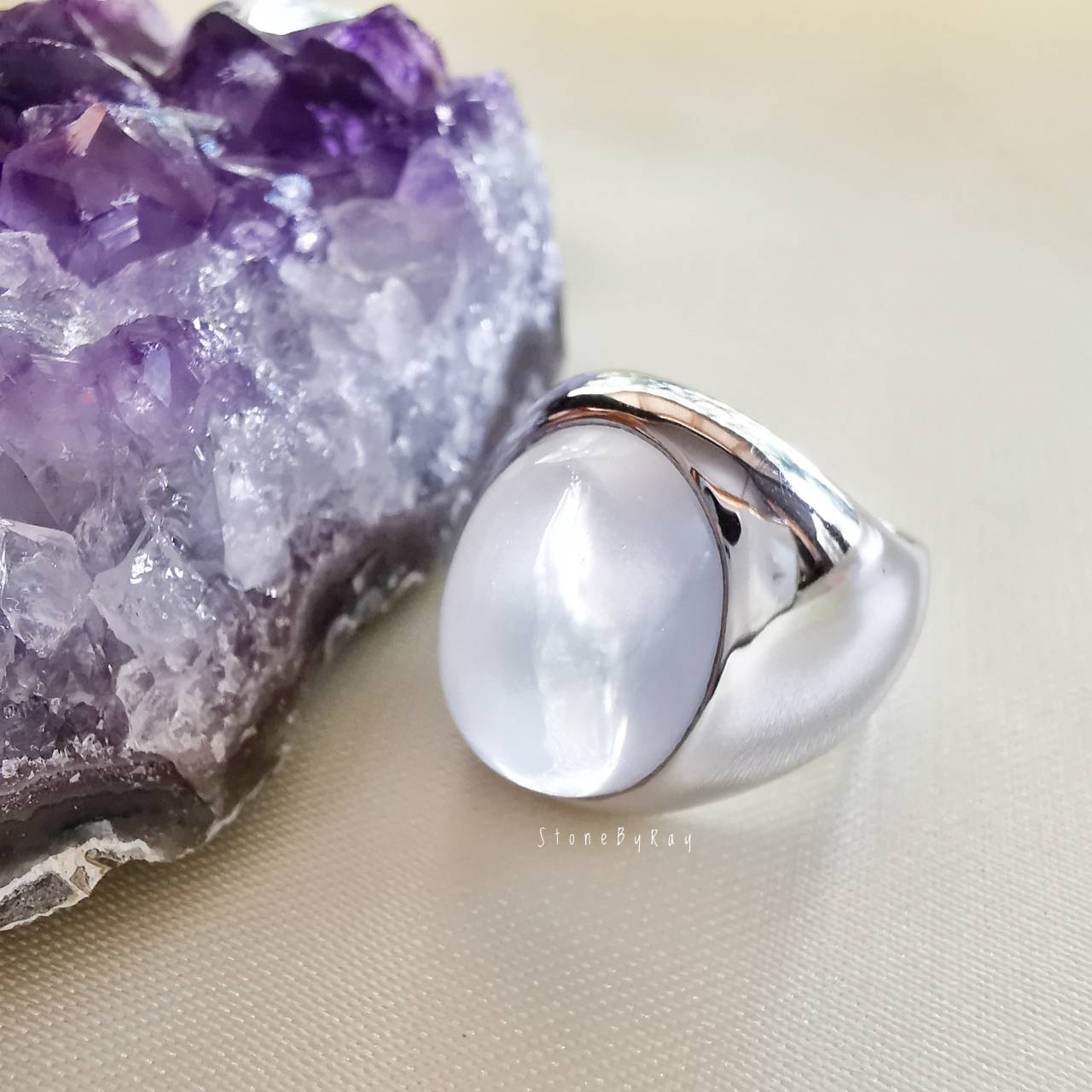 แหวนหินมิลกี้ควอตซ์ Milky Quartz
