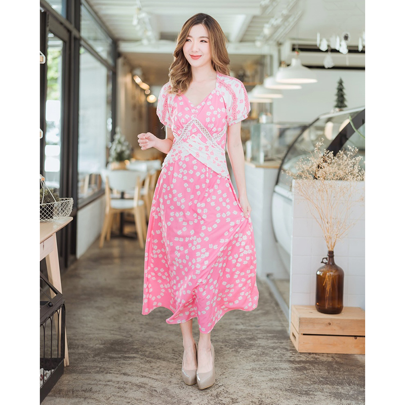 kudapy เดรสยาวสีชมพู/สีดำ ลายจุดแขนบาร์บี้คอเหลี่ยมใส่สบายสวยดูดี