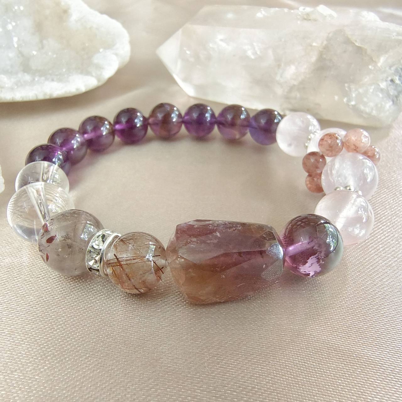 สร้อยข้อมือหินรวม7ชนิด