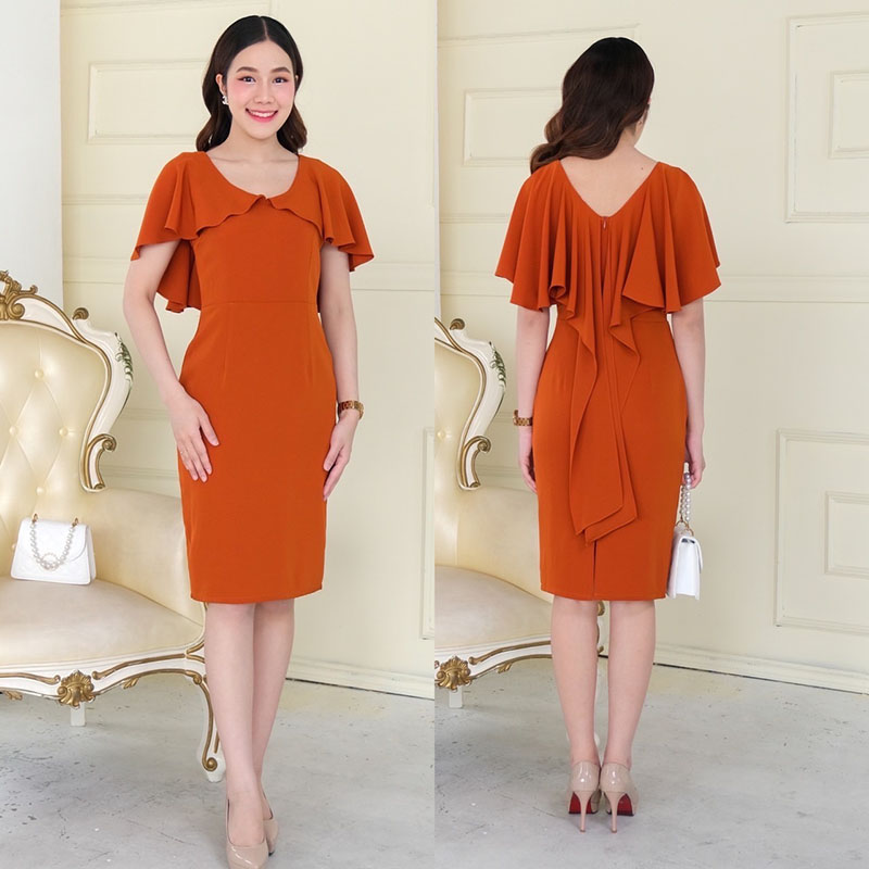 kudapy เดรสสั้นสีแดง/สีกรมท่า/สีส้มอิฐ /สีชาไทย คอวี ระบายบ่าไล่ระดับ พรางแขนทรงสุภาพ ใส่ได้หลายโอกาส