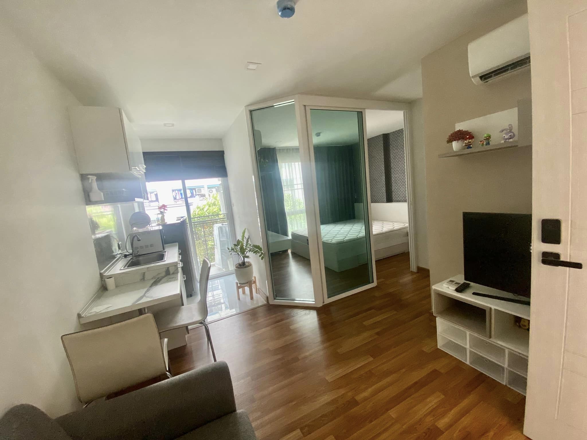 ปล่อยเช่าคอนโด Parc Residence @ Phahol (พาร์ค เรสซิเดนซ์ แอท พหล) - 1ห้องนอน 1ห้องนั่งเล่น 1ห้องน้ำ - ใกล้ BTS สายหยุด/ เกษตร ศรีปทุม
