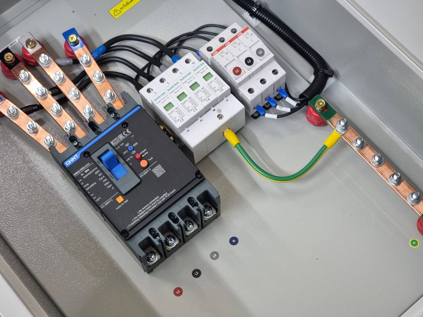 SOLAR DB BOX RCBO-MCCB 200A, 3Phase CHINT สำหรับงานโซล่าเซลล์