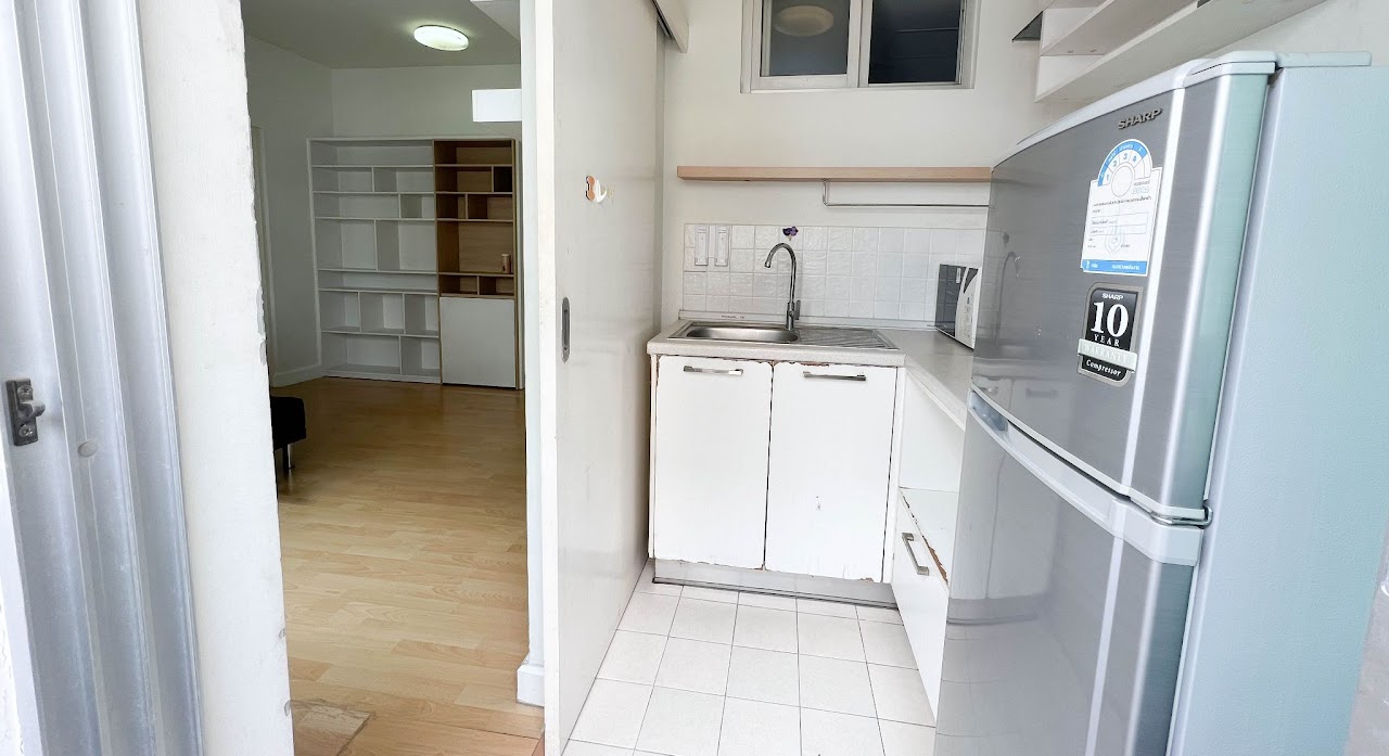 ให้เช่าคอนโด My Condo Ladprao 27 (มาย คอนโด ลาดพร้าว 27) - ห้องแยกเป็นสัดส่วนใกล้ MRT ลาดพร้าว เฟอร์เครื่องใช้ไฟฟาครบ - การเดินทาง: MRT ลาดพร้าว - ใกล้ ใกล้เซ็นทรัล ลาดพร้าว, ยูเนียนมอลล์