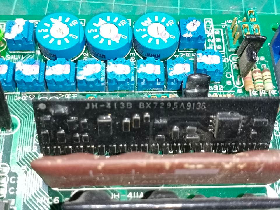 JH-413B BX7295A9136 HYBRIDE IC
