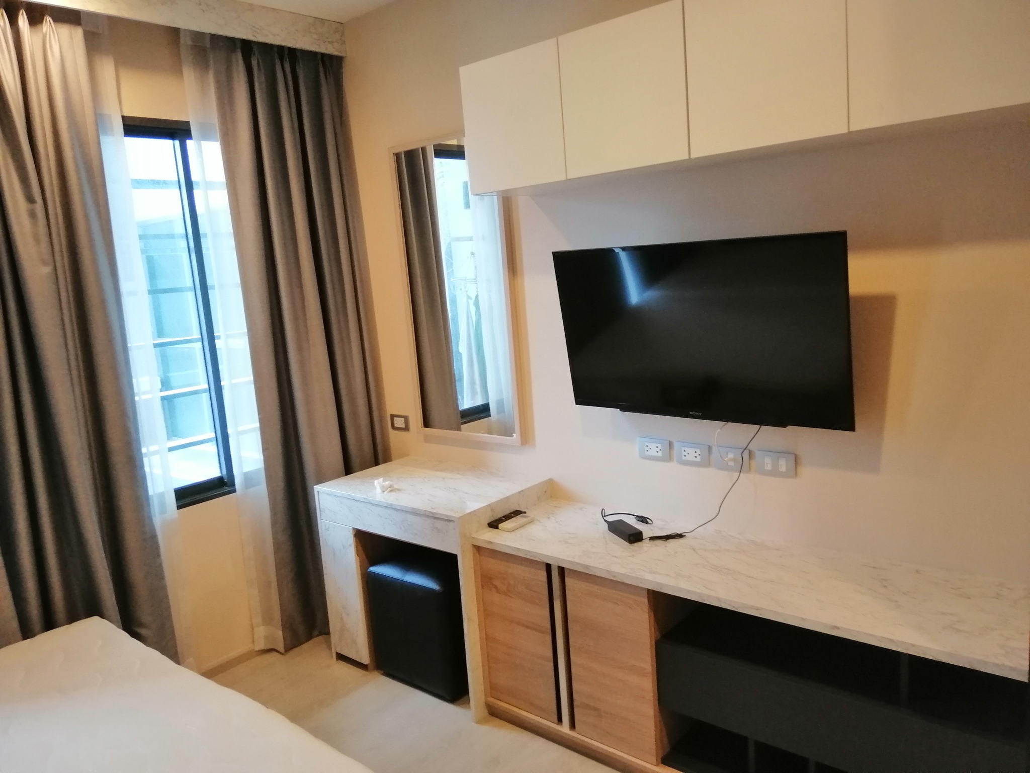 ให้เช่า Rhythm Asoke 2 (ริทึ่ม อโศก 2) Studio วิวสระว่ายน้ำ 14,000