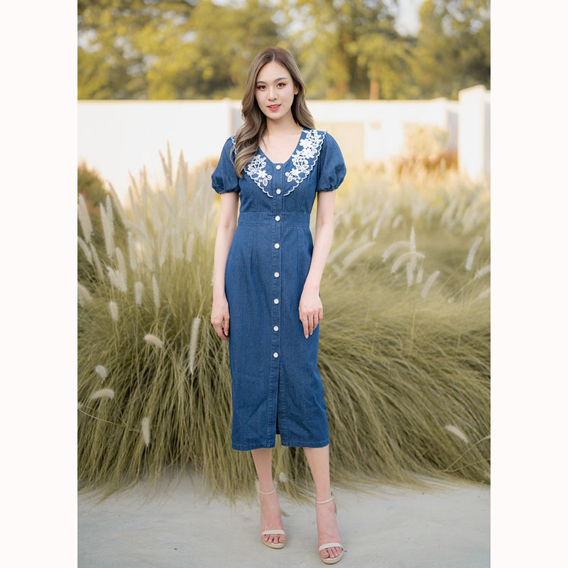 kudapy เดรสยีนส์ยาวสีกรม/สีฟ้า คอปกแต่งลูกไม้ กระดุมหน้า ใส่สบายสวยดูดี