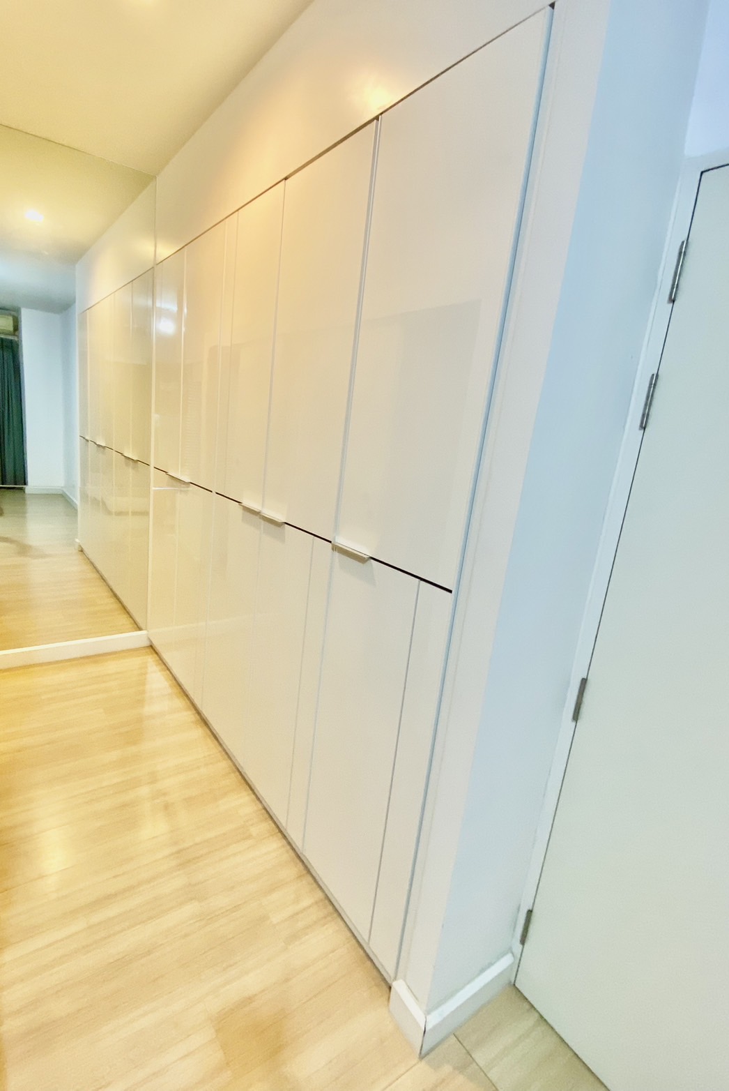 ให้เช่าห้องแบบ 1ห้องนอน 1ห้องน้ำ โซนพื้นที่ MRT ลุมพินี BTS ศาลาแดง สาทร3 สวนพลู 8 คอนโด The Seed Mingle (เดอะ ซี้ด มิงเกิล) ขนาดห้อง 40 ตรม.