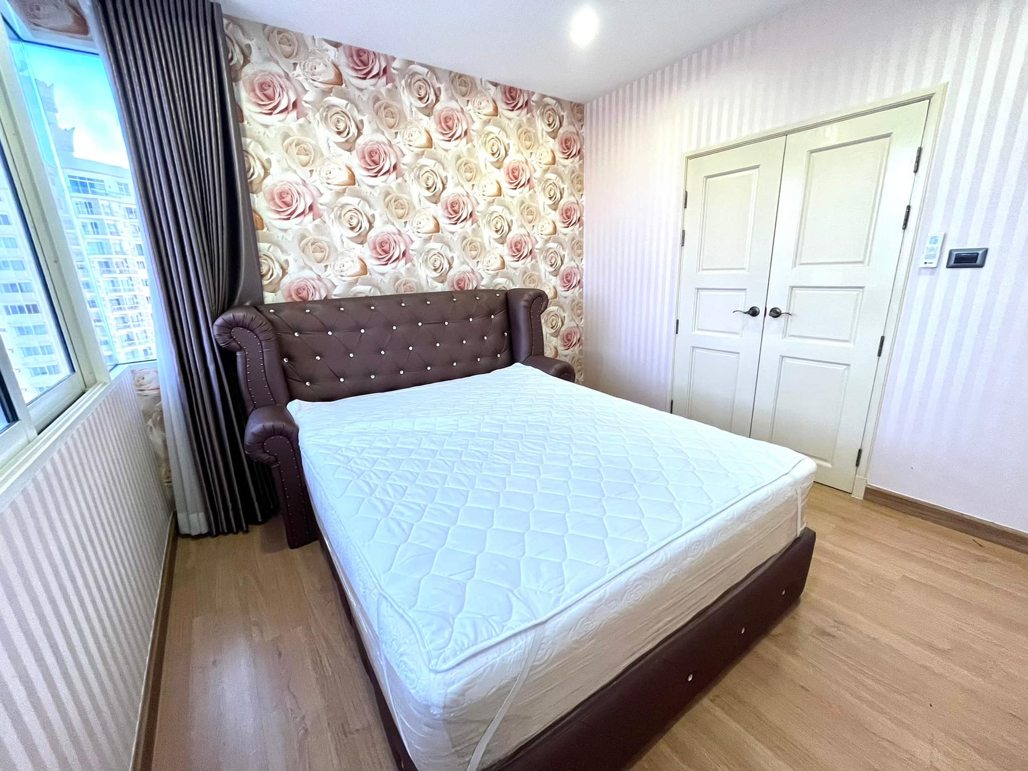 ให้เช่า 2ห้องนอน Supalai Wellington ตกแต่งครบพร้อมอยู่ Line ID : Smile-easy