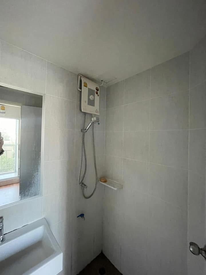 ให้เช่าห้องใหม่แบบ 1ห้องนอน 1ห้องน้ำ โซนพื้นที่ ซอยจรัญ13 ถนนบางแวก คอนโด Lumpini Ville Ratchaphruek-Bangwaek (ลุมพินี วิลล์ ราชพฤกษ์-บางแวก) ขนาดห้อง 23 ตรม. ชั้น 3 ตึก E