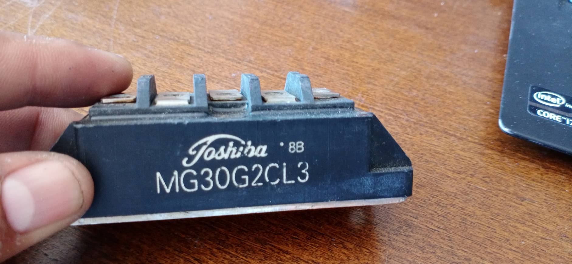 TOSHIBA MG30G2CL3