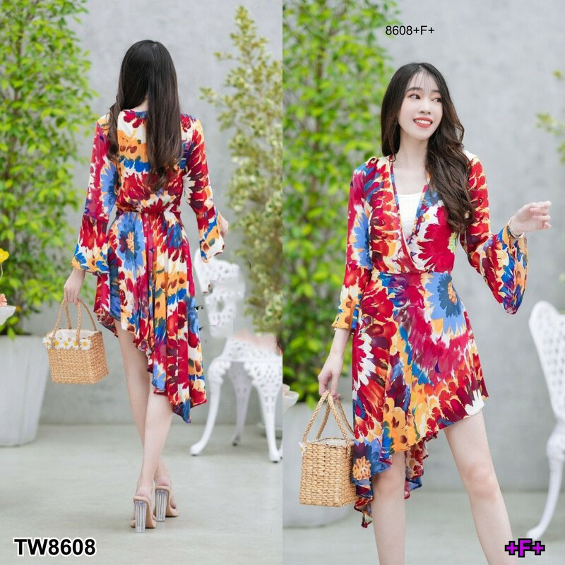 kudapy เดรสสั้น ชายเฉียงระบายชายหางปลาแบบจัดเต็ม ผ้าพริ้ว แขนยาวปลายแขนระบาย