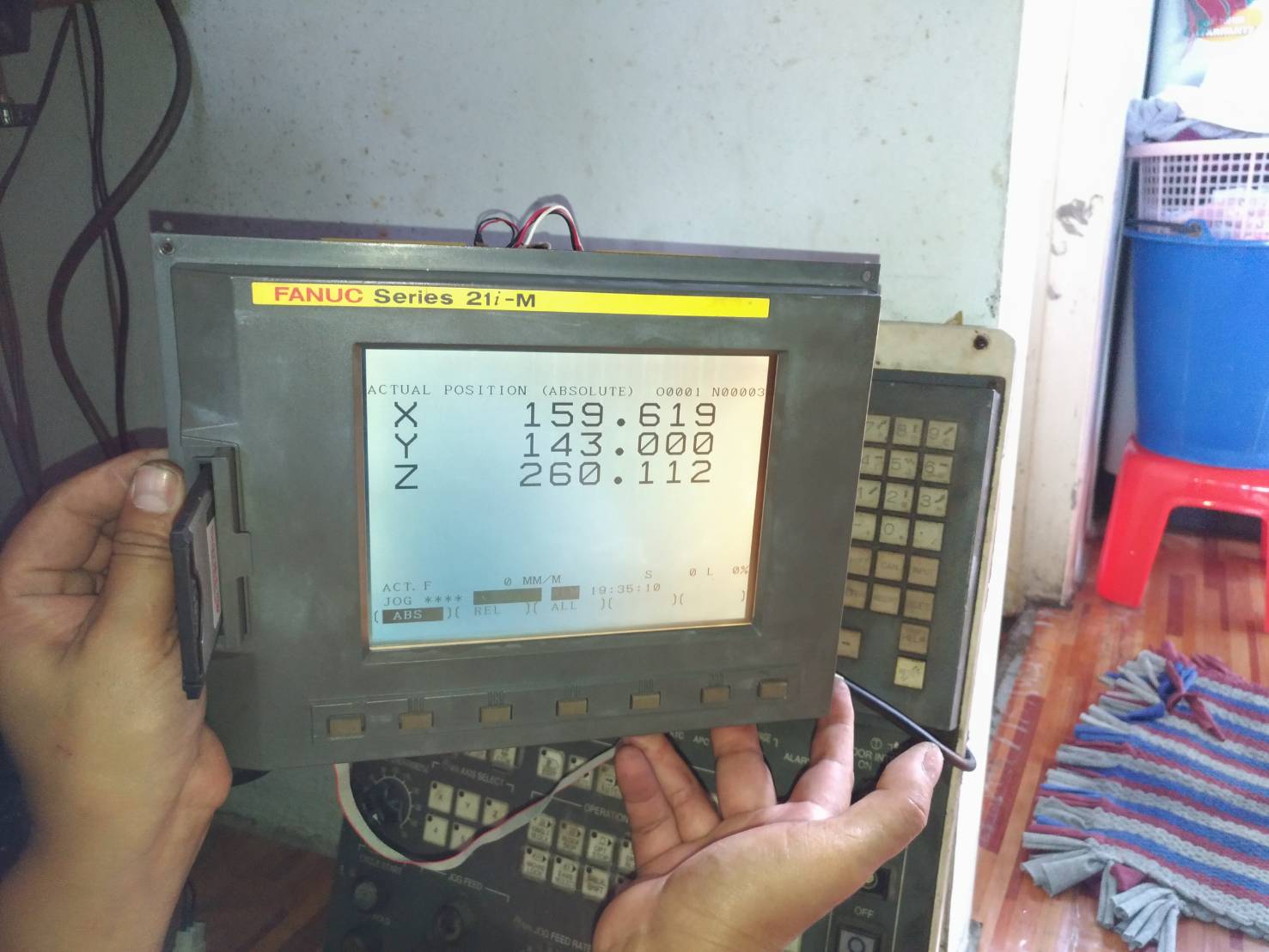 FANUC A02B-0247-B536 CONTROLLER 21i-MA