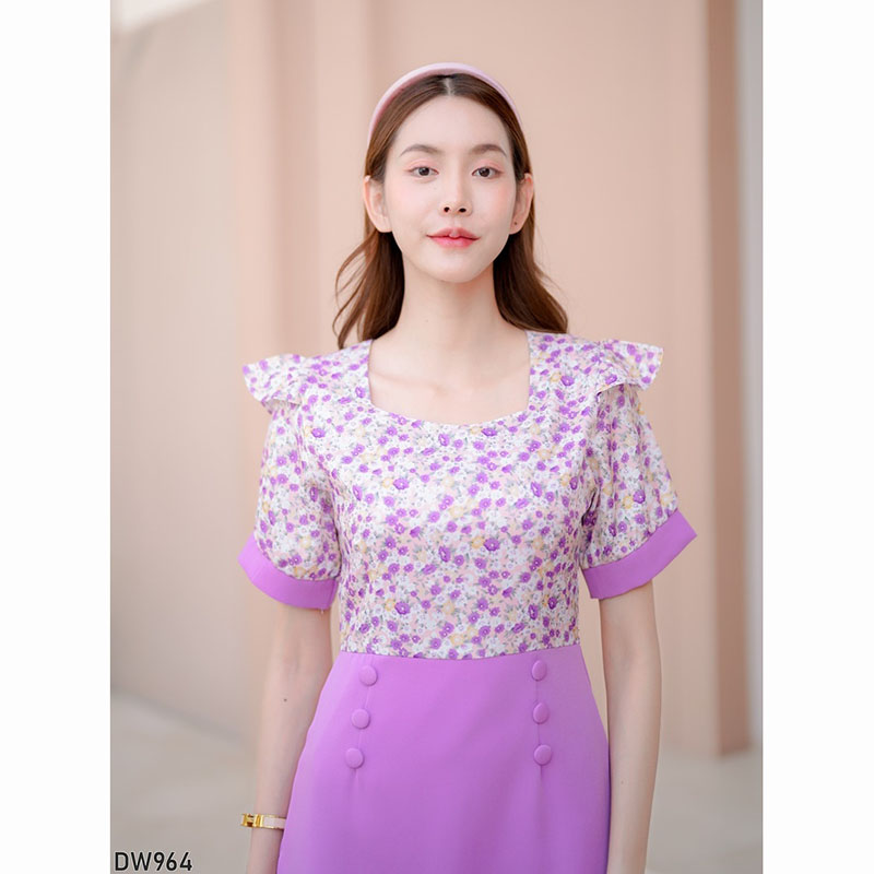 kudapy เดรสสั้นสีม่วง/สีชมพู/สีคราม แขนสั้นลายดอกมีกระดุม