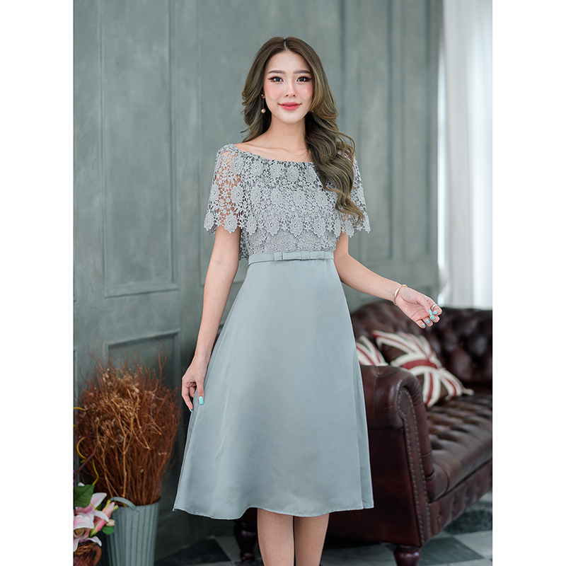 kudapy เดรสสั้นสีชมพู/สีเทา ลูกไม้คลุมไหล่ งานสวยหวานผ้าลูกไม้เนื้อดี ช่วงไหล่เป็นงานยางยืด สามารถใส่เกาะไหล่เป็นเสื้อทรงปกติ