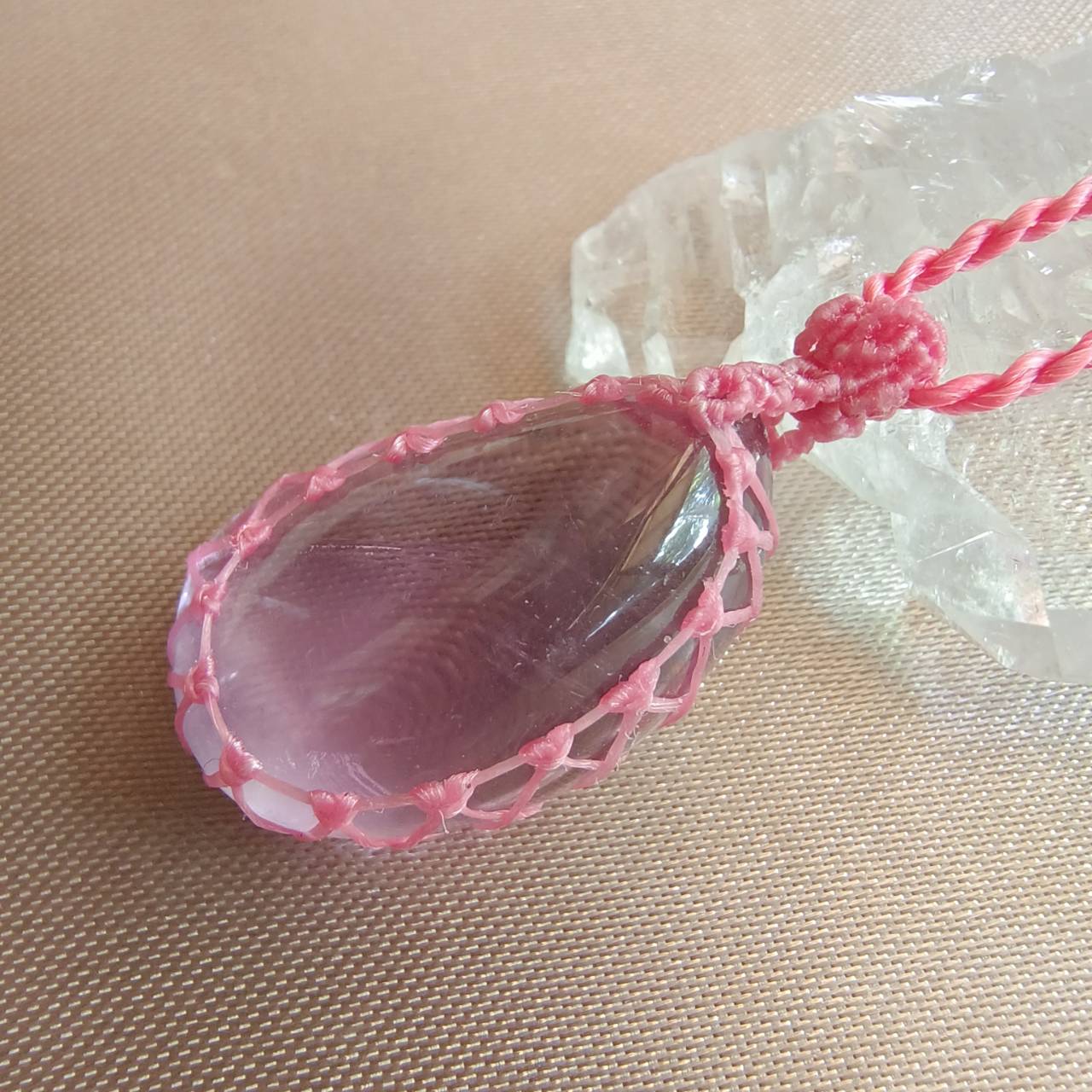 สร้อยคอเชือกถักจี้หินอเมทิสต์ Amethyst