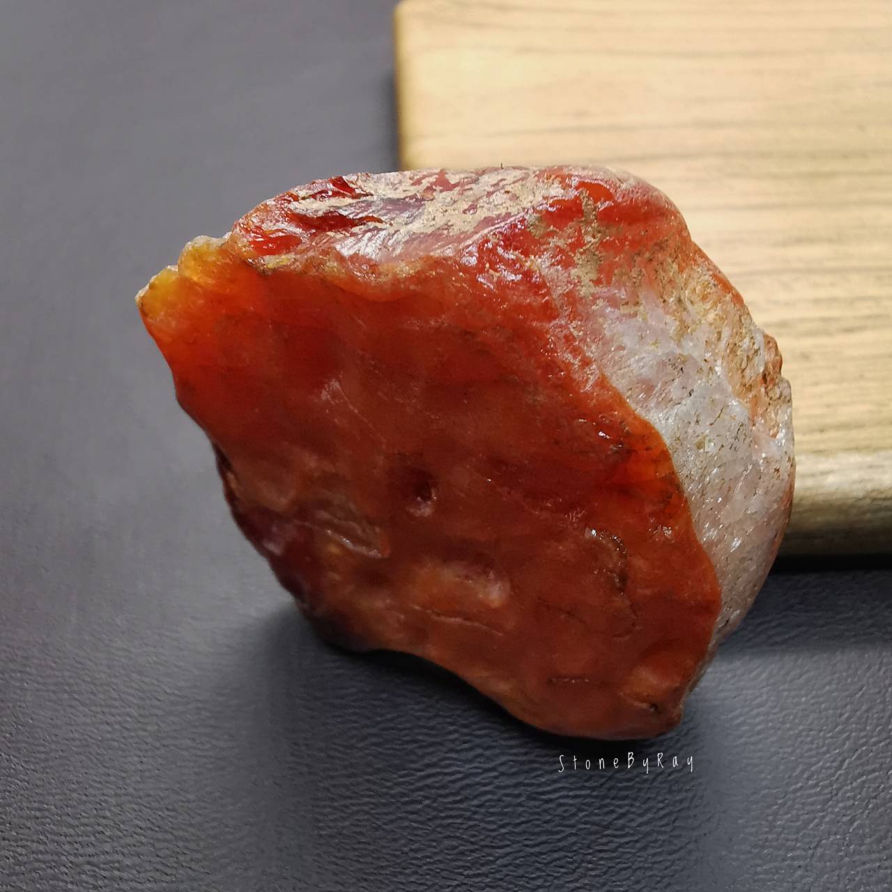 หินคาร์เนเลี่ยนก้อนธรรมชาติCarnelian