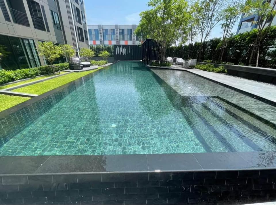 ปล่อยเช่า NUE Noble Ratchada-Lat Phrao : นิว โนเบิล รัชดา-ลาดพร้าว - โซนพื้นที่ MRT ลาดพร้าว 1ห้องนอน 1ห้องน้ำ - ขนาดห้อง 26 ตรม. ชั้น 19 - ให้เช่า 16,000 ต่อเดือน