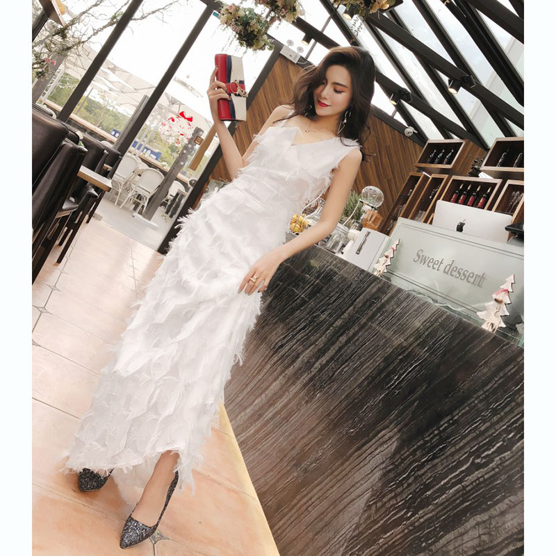 kudapy เดรสยาวสีขาว ผ้าขนฟูเนื้อผ้าใส่สบาย ออกงาน สวยดูดี
