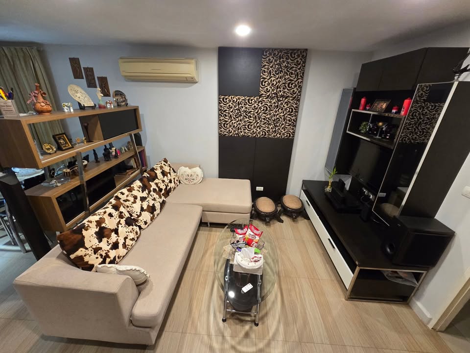 Low Rise โซนพื้นที่ ทองหล่อ18 ให้เช่าห้องแบบ 1ห้องนอน 1ห้องน้ำ คอนโด The Clover Thonglor Residence (เดอะ โคลเวอร์ ทองหล่อ เรสซิเดนซ์) ขนาดห้อง 46 ตรม. ชั้น 2 ตึก B