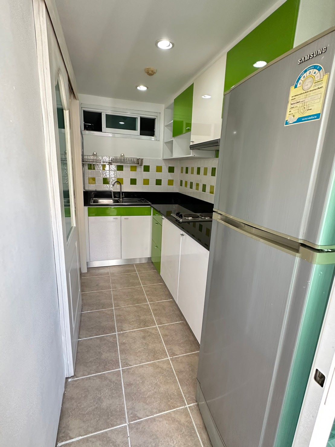 ขายห้องใกล้มหาลัยเกษตรแบบ1ห้องนอน1ห้องอเนกประสงค์สามารถทำเป็น2ห้องนอนได้สอบถามแอด Line ID : Smile-easy ที่ เปรมสิริ บูทิค พาร์ค