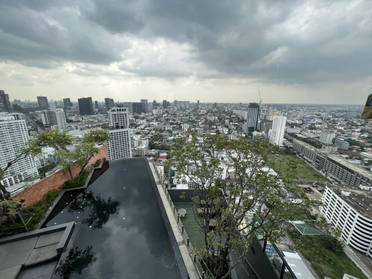 ปล่อยเช่าคอนโด Chapter One Midtown Ladprao 24 (แชปเตอร์วัน มิดทาวน์ ลาดพร้าว 24) - 1ห้องนอน 1ห้องน้ำ 1ห้องนั่งเล่น - ใกล้ MRT ลาดพร้าว - ขนาดห้อง 30 ตรม. ชั้น 22