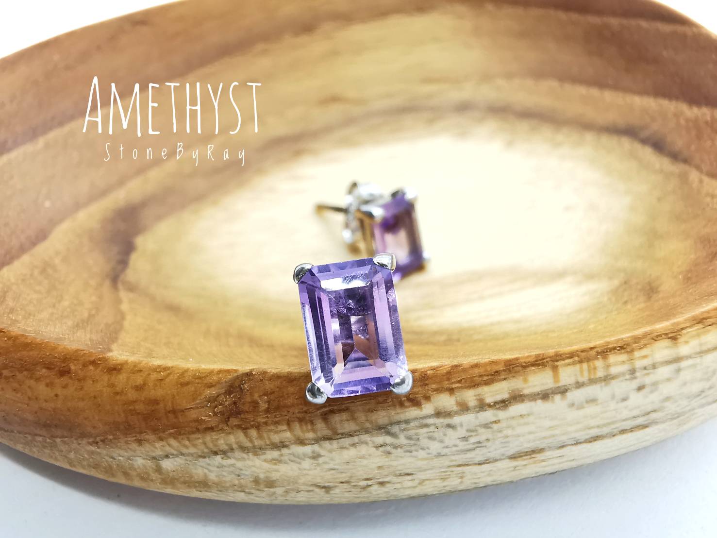 ต่างหูพลอยอเมทิสต์ (Amethyst)