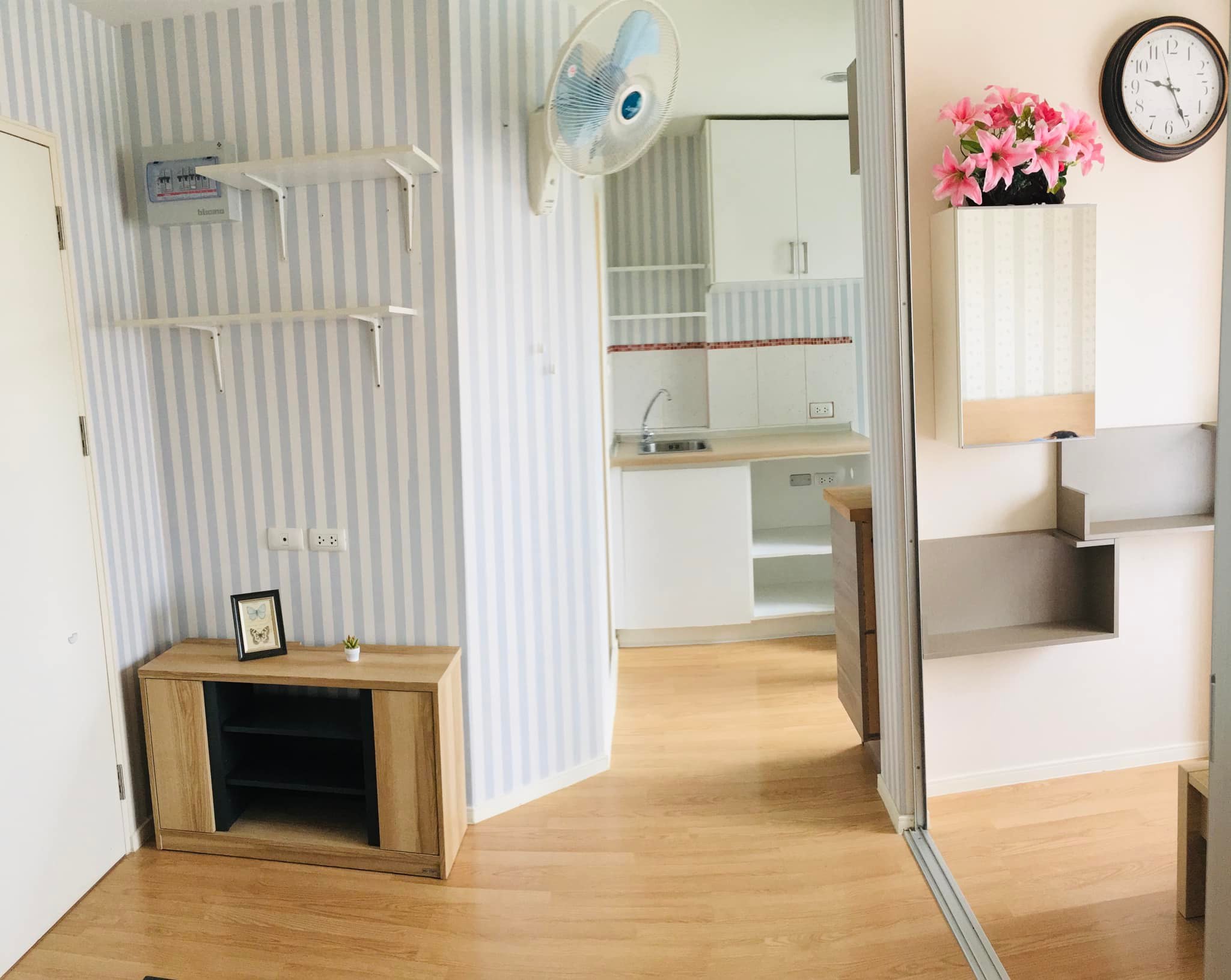 ให้เช่า Lumpini Ville On Nut 46 (ลุมพินี วิลล์ อ่อนนุช 46) ชั้น5 เฟอร์ครบเลยจ้า