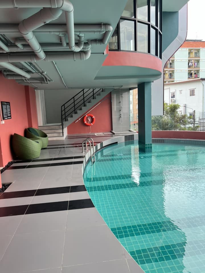 สนใจชมห้องติดต่อได้เลย Line ID: Smile-easy ปล่อยเช่าคอนโด Cybiq Ratchada 32 (ไซบิค รัชดา 32) - Studio 1ห้องน้ำ 1ห้องครัว - โซนลาดพร้าววังหิน - ขนาดห้อง 25 ตรม. ชั้น 3 ตึก I