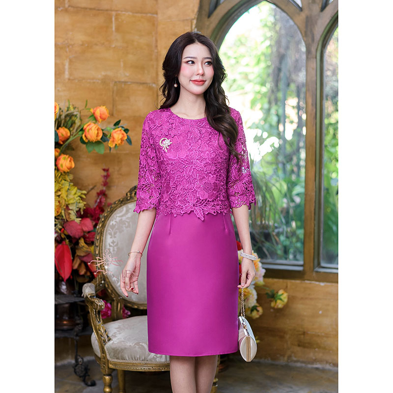 kudapy เดรสสั้นสีบานเย็น/สีเหลืองทอง ผ้าไหมคลุมลุกไม้แขนศอก เป็นลูกไม้เงาปักเลื่อมเป็นเลื่อมใส่เม็ดเล็กมาก เพิ่มประกายความหรูหราสวย