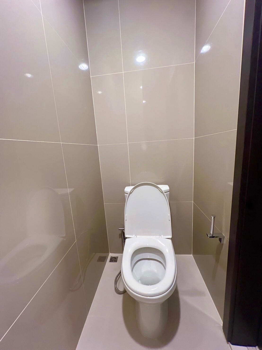 ปล่อยเช่าคอนโด XT Huaikhwang (เอกซ์ที ห้วยขวาง) - 1ห้องนอน 1ห้องน้ำ 1ห้องนั่งเล่น - ใกล้ MRT ห้วยขวาง - ขนาดห้อง 30 ตรม. ชั้น 11 ตึก B