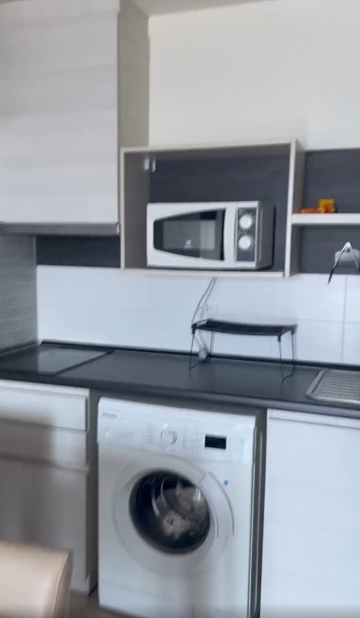 ขายคอนโด Life Ratchadapisek (ไลฟ์ รัชดาภิเษก) - 2ห้องนอน 2ห้องน้ำ 1ห้องนั่งเล่น - ใกล้ MRT ห้วยขวาง - ขนาดห้อง 55 ตรม. ชั้น 33 ตึก B