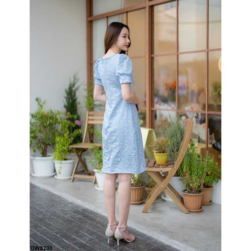 kudapy เดรสสั้นสีเหลือง/สีฟ้า/สีชมพู/สีขาว/สีดำ ลายดอกแขนตุ๊กตา ใส่สบายสวยดูดี