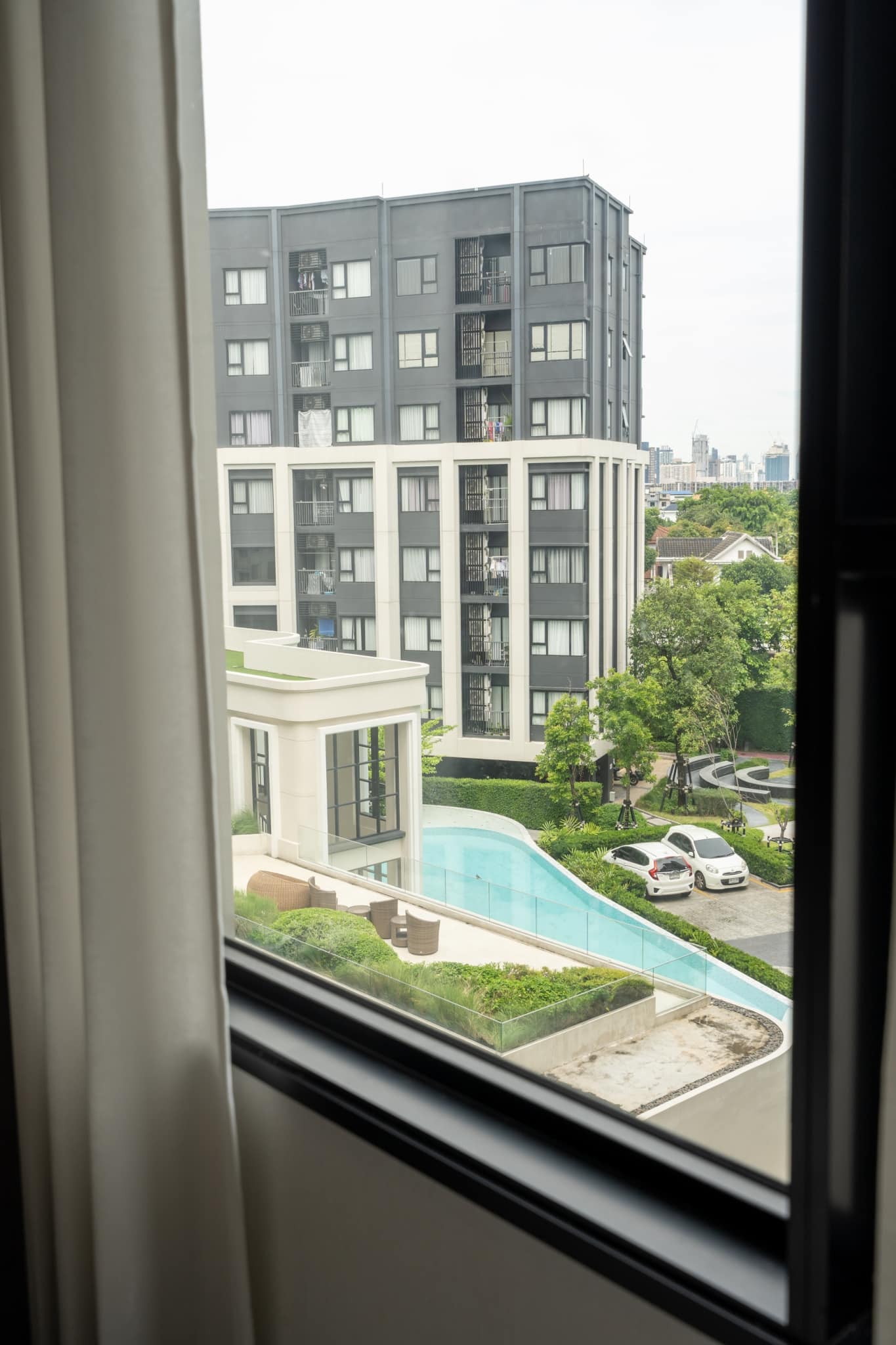 สนใจชมห้องติดต่อได้เลย Line ID: Smile-easy ปล่อยเช่าคอนโด Aspire Sukhumvit - Onnut (แอสปาย สุขุมวิท - อ่อนนุช) - 1ห้องนอน 1ห้องน้ำ 1ห้องนั่งเล่น 1ห้องครัว - ใกล้ BTS อ่อนนุช - ขนาดห้อง 31 ตรม. ชั้น 5