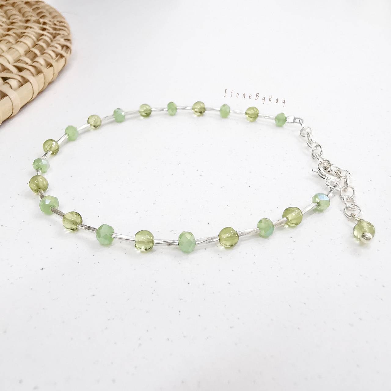 สร้อยข้อมือเงินพลอยเพอริดอท(Peridot)