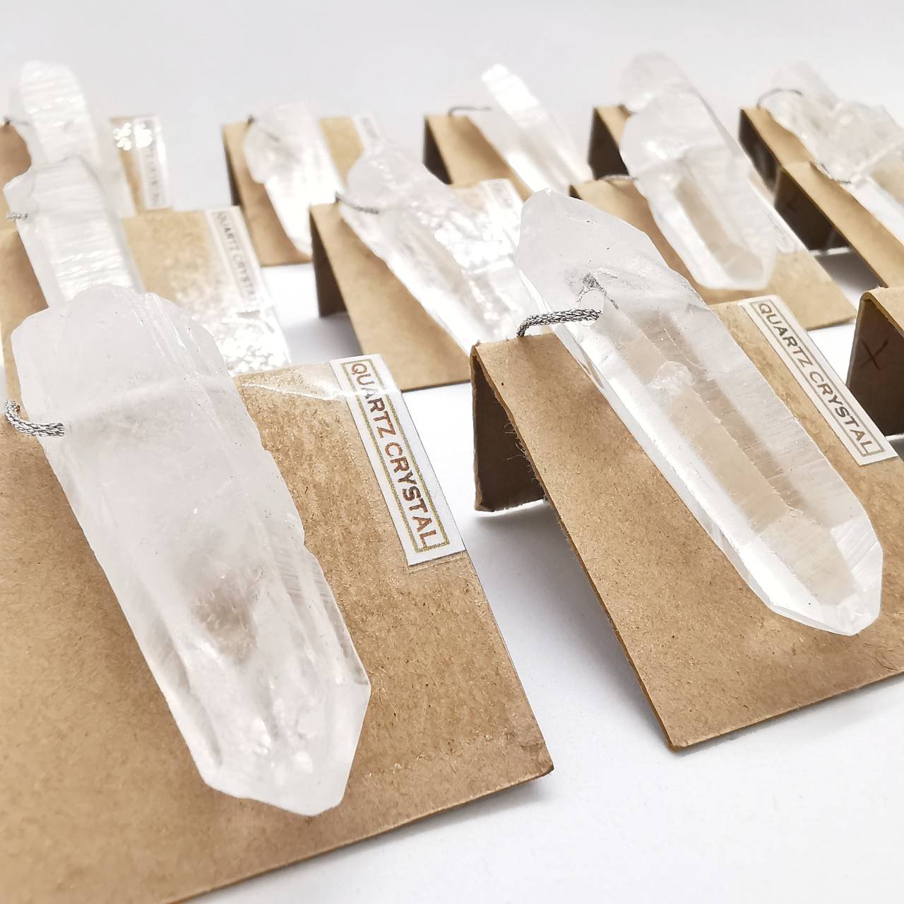 จี้หินคริสตัลควอตซ์ผลึกธรรมชาติ (Crystal Quartz)