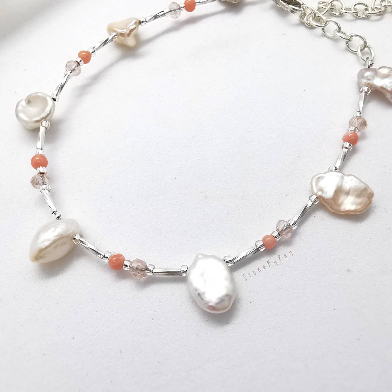 สร้อยข้อมือเงินไข่มุกทรงธรรมชาติ Pearl