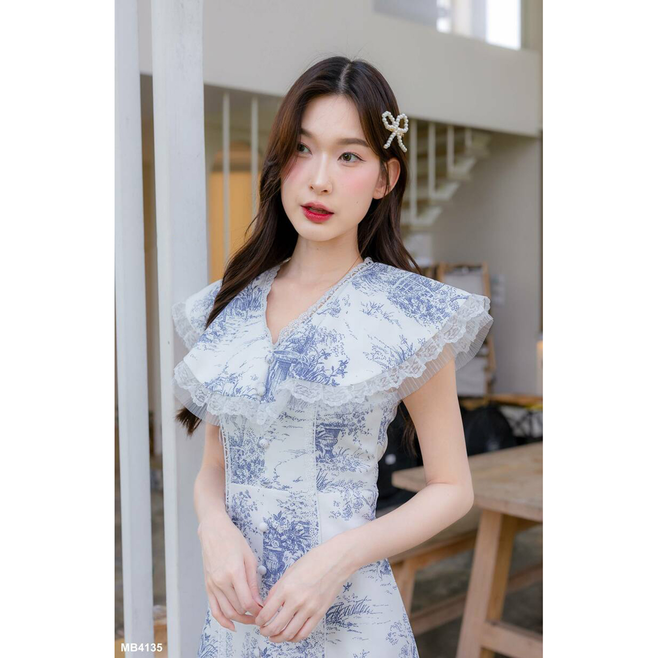 kudapy เดรสยาวสั้นสชมพู/สีฟ้า คอปกแต่งระบาย