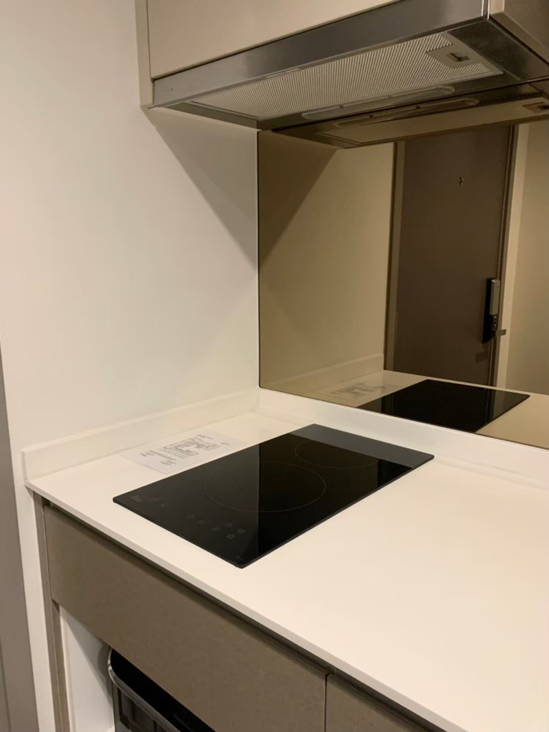 ให้เช่าคอนโด Ideo Sathorn - Wongwian Yai (ไอดีโอ สาทร-วงเวียนใหญ่) 1ห้องนอน / 1ห้องน้ำ ขนาด 27 ตรม. ชั้น 16 ค่าเช่า 14,500 ต่อเดือน รถไฟฟ้า BTS วงเวียนใหญ่