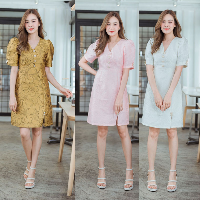 kudapy เดรสสั้นสีขาว/สีเหลือง/สีชมพู ผ่าหน้ากระดุมมุก สวยใส่สบาย