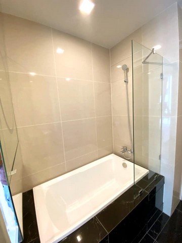 ให้เช่า Park 24 (พาร์ค 24) ชั้น24แบบ2ห้องนอนมีอ่างอาบน้ำพร้อมอยู่