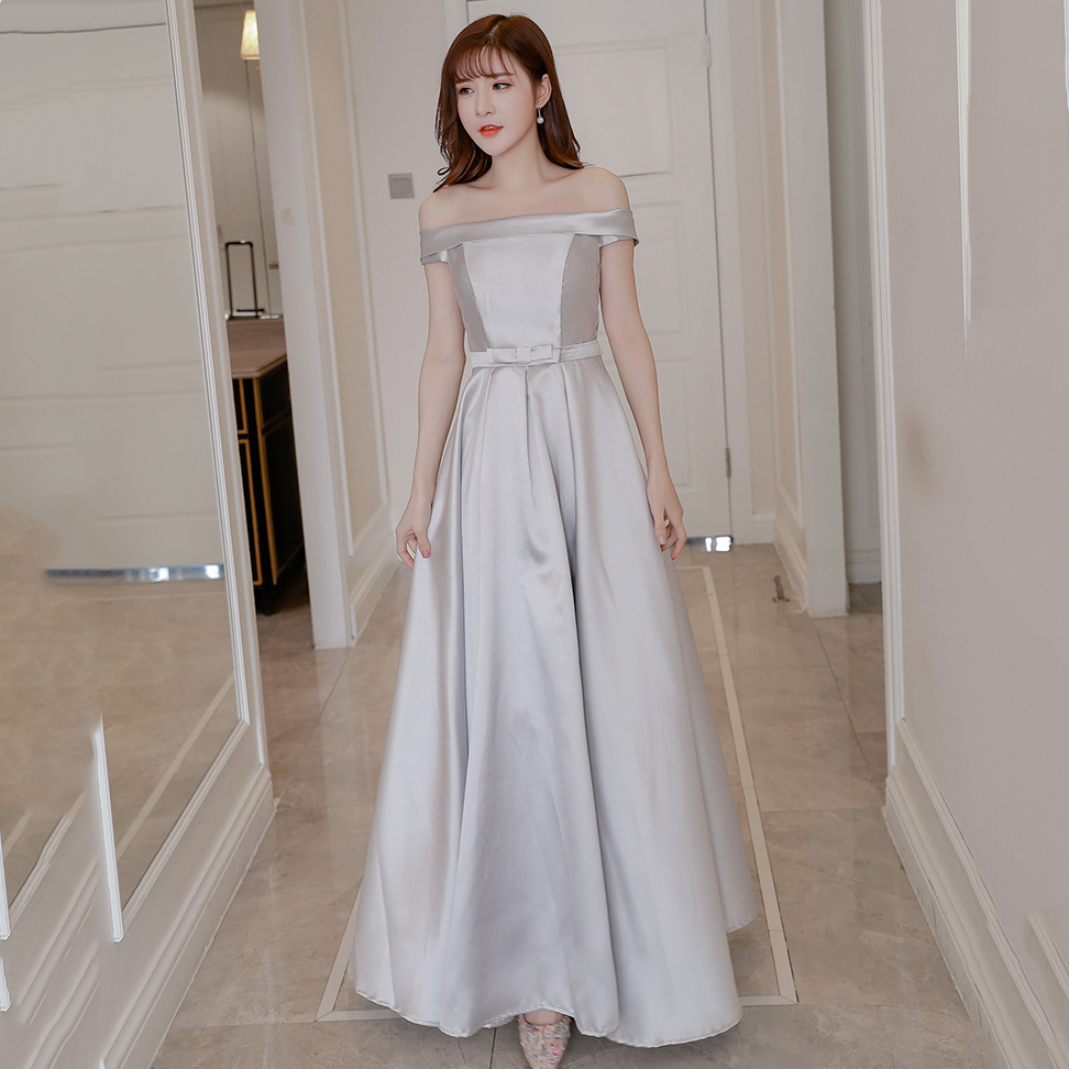 kudapy ชุดราตรียาวผ้าซาติน สีชมพูอ่อน/สีเทา เดรสเปิดไหล่ สีสวยตามแบบ