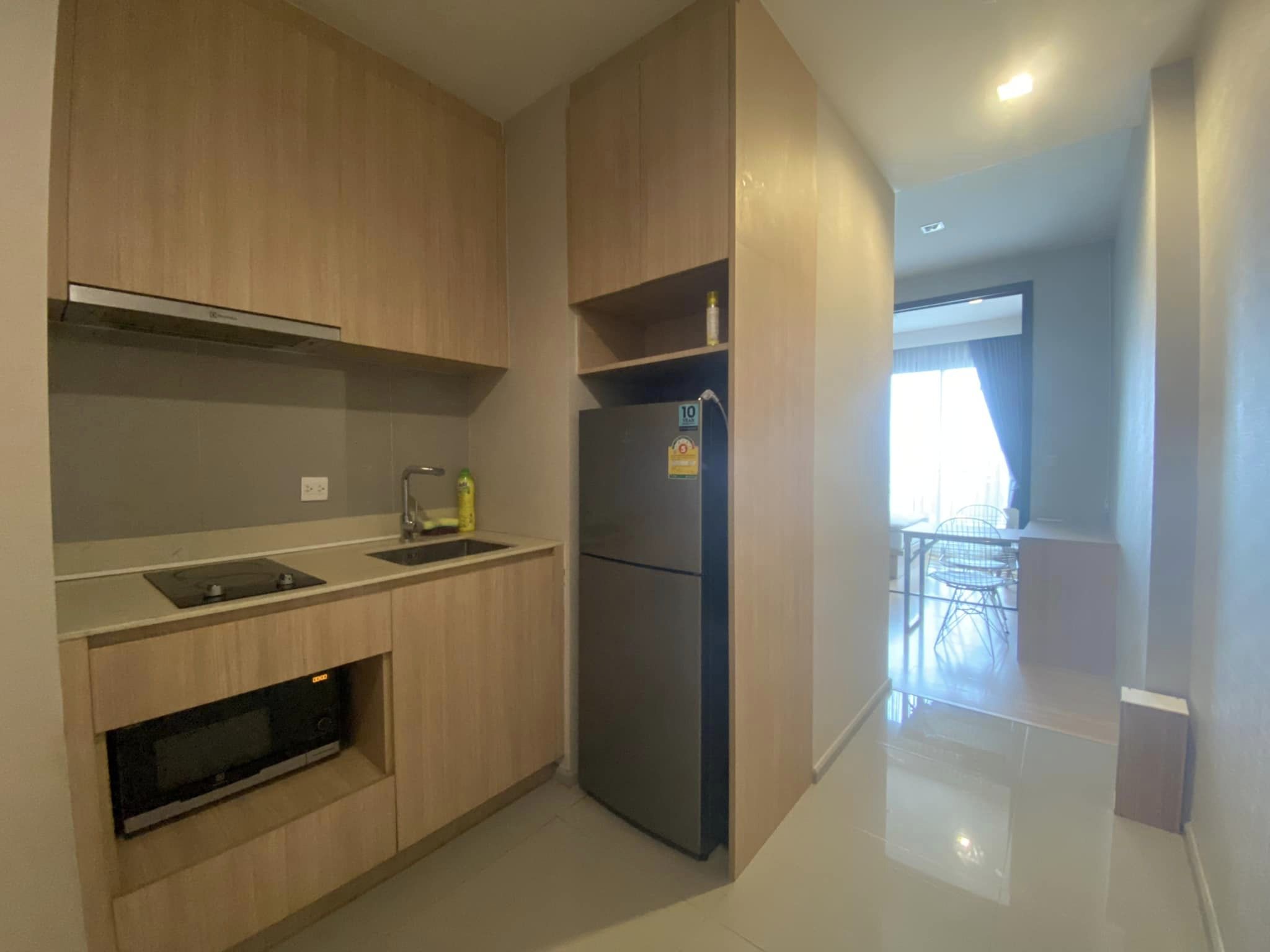 ปล่อยเช่าคอนโด M Jatujak (เอ็ม จตุจักร) - เลี้ยงสัตว์ได้ 1ห้องนอน 1ห้องน้ำ 1ห้องนั่งเล่น - ใกล้ BTSหมอชิตและสะพานควาย/MRTจตุจักรและกำแพงเพชร - ขนาดห้อง 31 ตรม. ชั้น 10 ตึก A