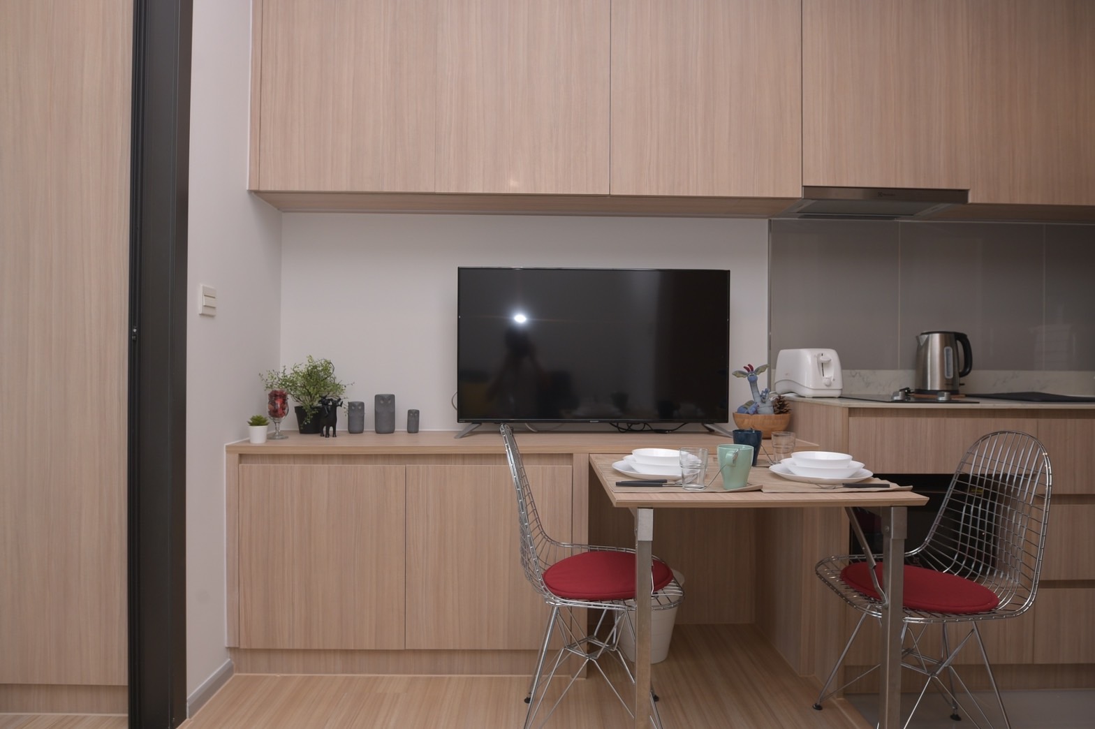 ให้เช่า M Jatujak (เอ็ม จตุจักร) ชั้น 29 เลี้ยงสัตว์ ได้ตกแต่งพร้อมอยู่